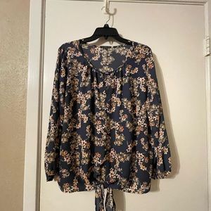Stitch Fix / West Kei / floral front tie blouse with keyhole neckline